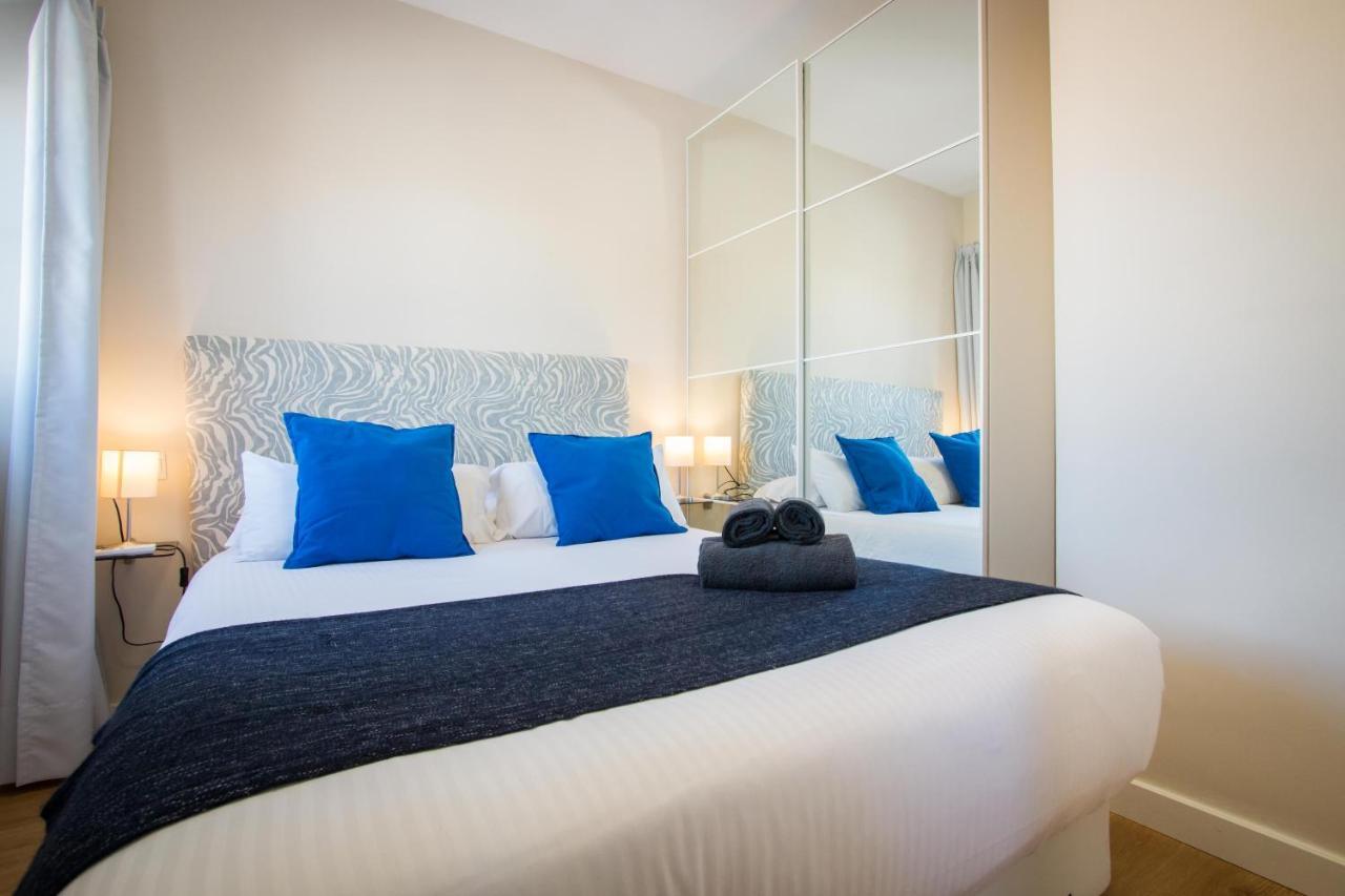 Holidays2Malaga Calle Nueva High Speed Wifi Luaran gambar