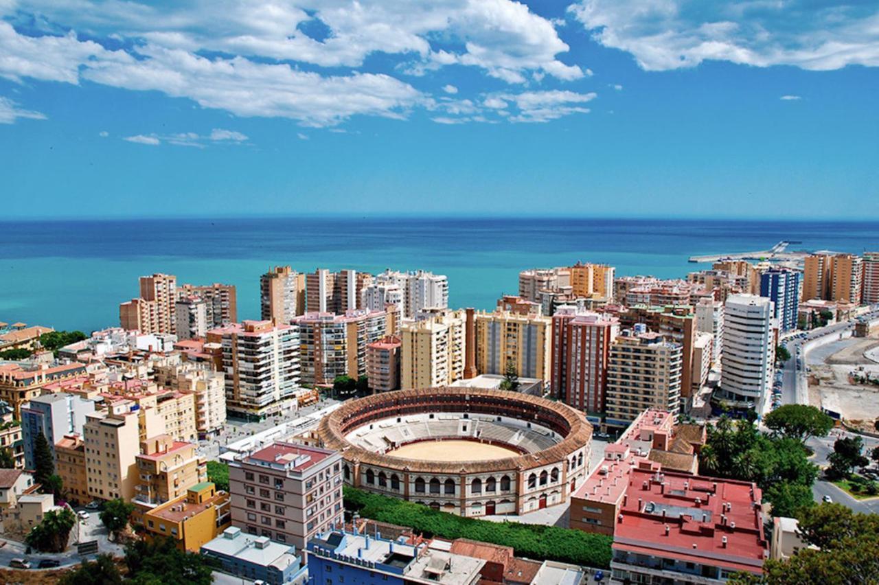 Holidays2Malaga Calle Nueva High Speed Wifi Luaran gambar